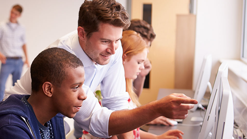Student Loan Application Assistance Image